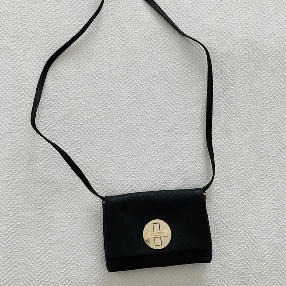 Kate spade crossbody - Picture 2 of 2